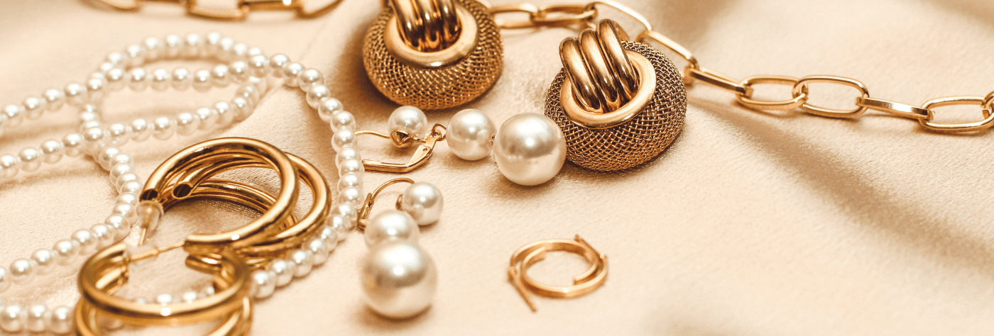 Shopify Jewelry Themes: Top 10 Picks & Real Store Examples 2025